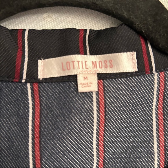 LOTTIE MOSS NAVY COLLARED BUTTON UP WITH RED AND WHITE STRIPES SIZE MEDIUM - Picture 14 of 14